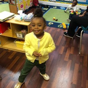 Meet your Posher, Elaine